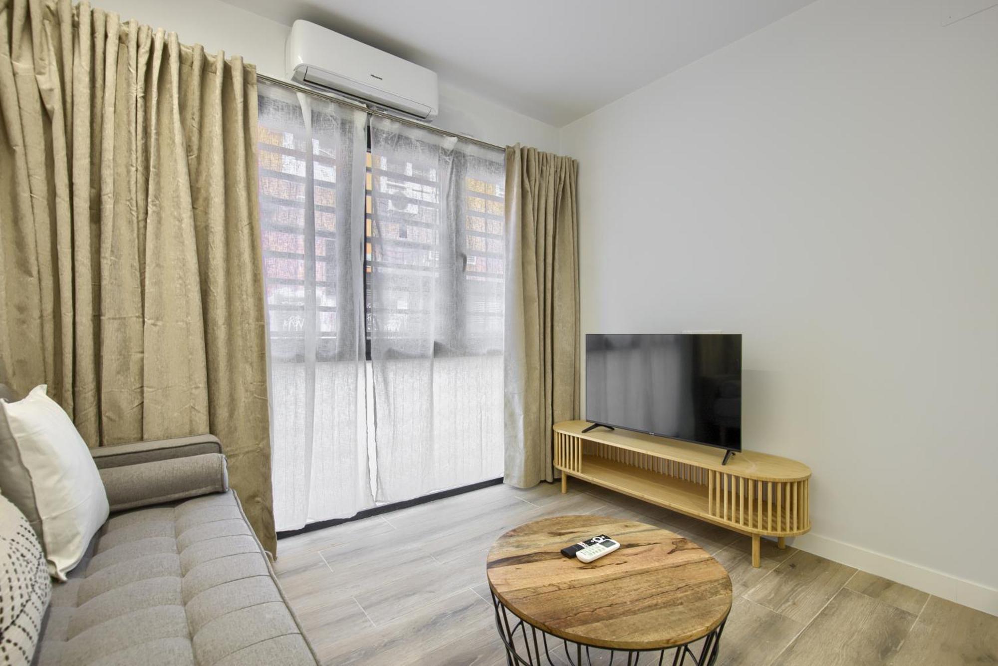 Dobo Madrid Numancia Apartment Exterior photo