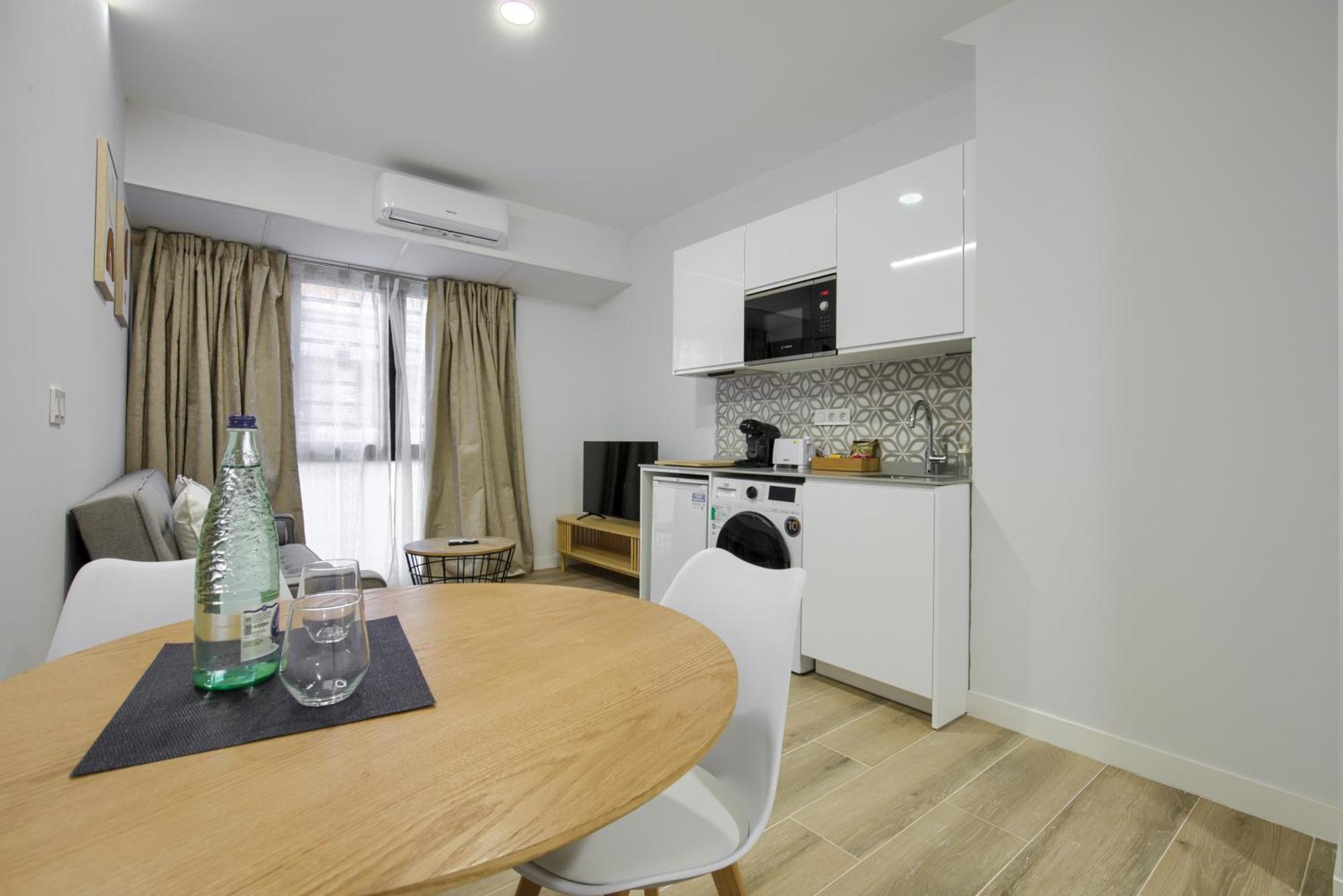 Dobo Madrid Numancia Apartment Exterior photo