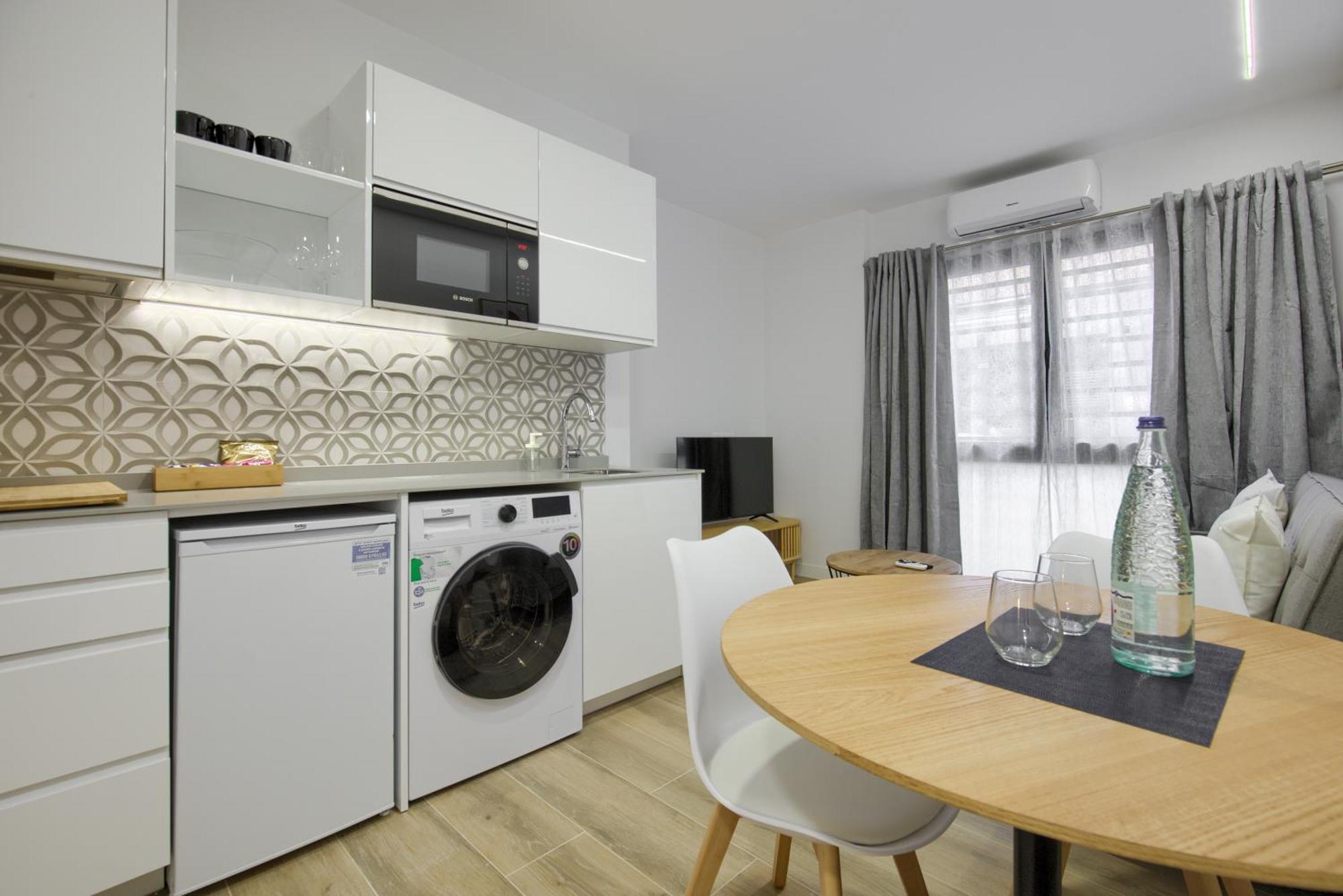 Dobo Madrid Numancia Apartment Exterior photo