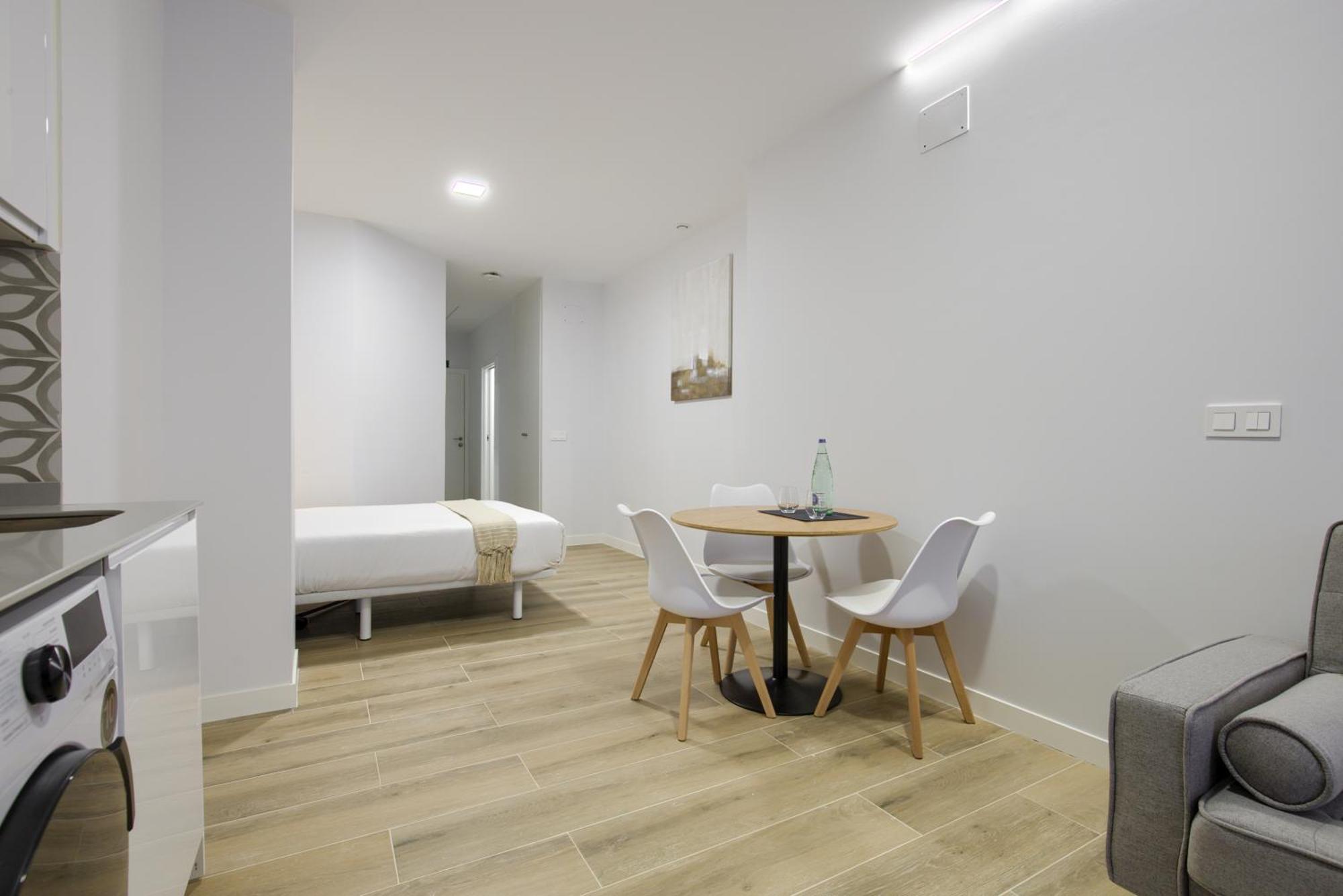 Dobo Madrid Numancia Apartment Exterior photo
